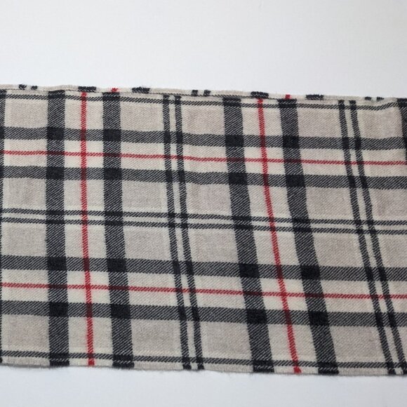 NWT John Hanly 100% Extra Fine Merino Wool Scarf Rectangle Plaid Soft Ireland - Picture 3 of 6